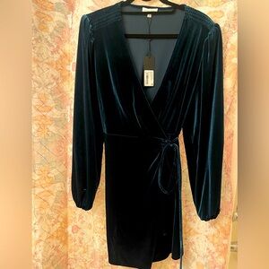 Gianni Bini Emerald Velvet Wrap Dress